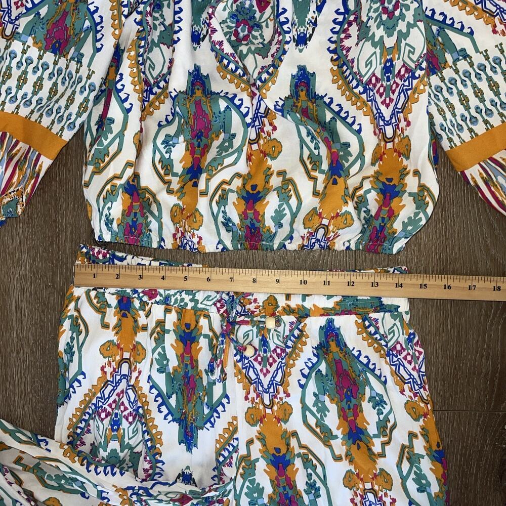 Christian Siriano 2 Piece Resort Set Pull On Pants Crop Blouse Aztec Travel NEW - Picture 6 of 13